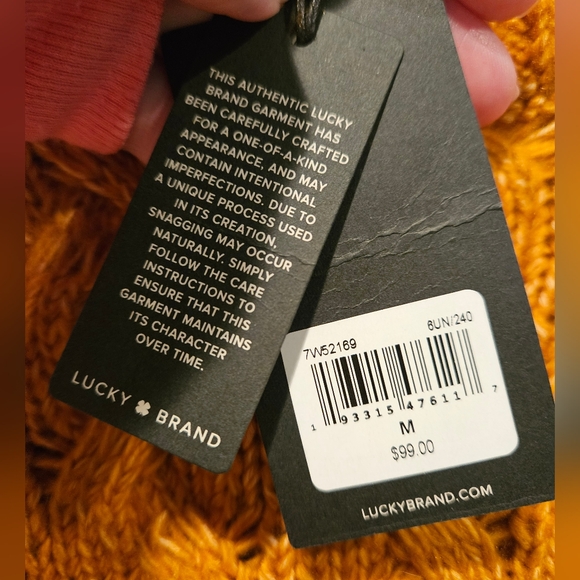 Lucky Brand Cable Knit Sweater in Warm Amber SIZE MEDIUM NWT - Picture 4 of 11